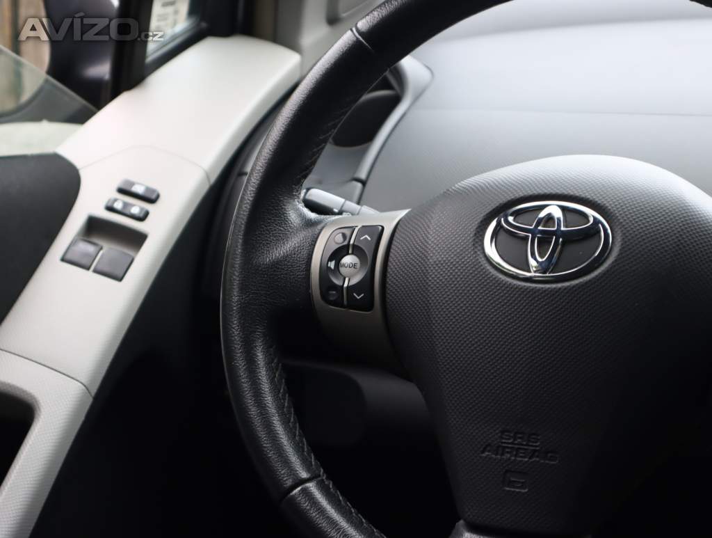 Foto inzerátu Toyota Yaris 1.33 Dual VVT-i