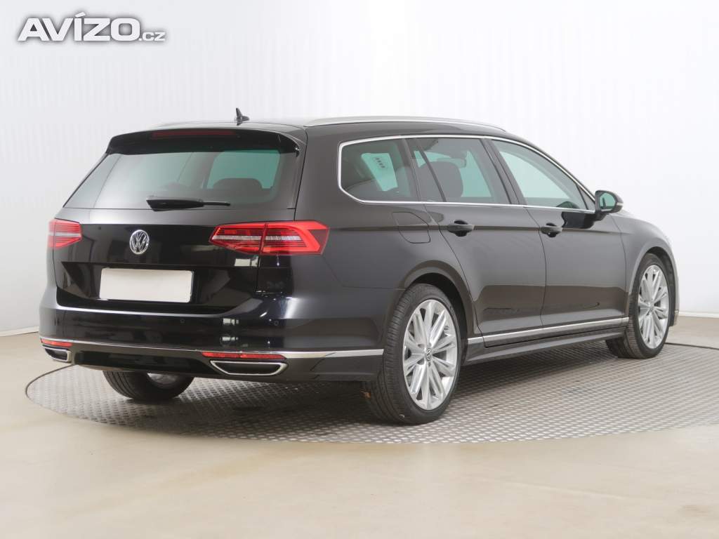Foto inzerátu Volkswagen Passat 2.0 TDI