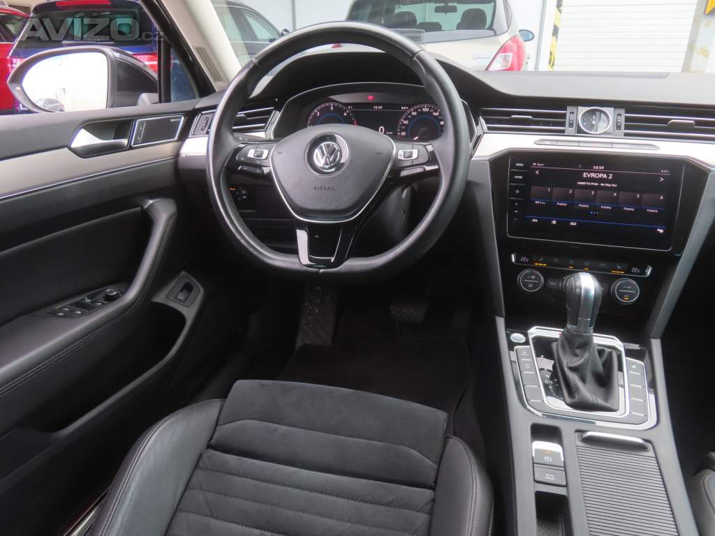 Foto inzerátu Volkswagen Passat 2.0 TDI