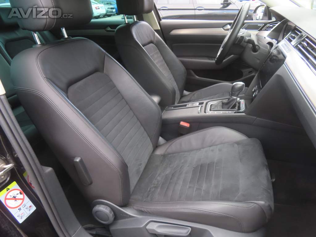 Foto inzerátu Volkswagen Passat 2.0 TDI