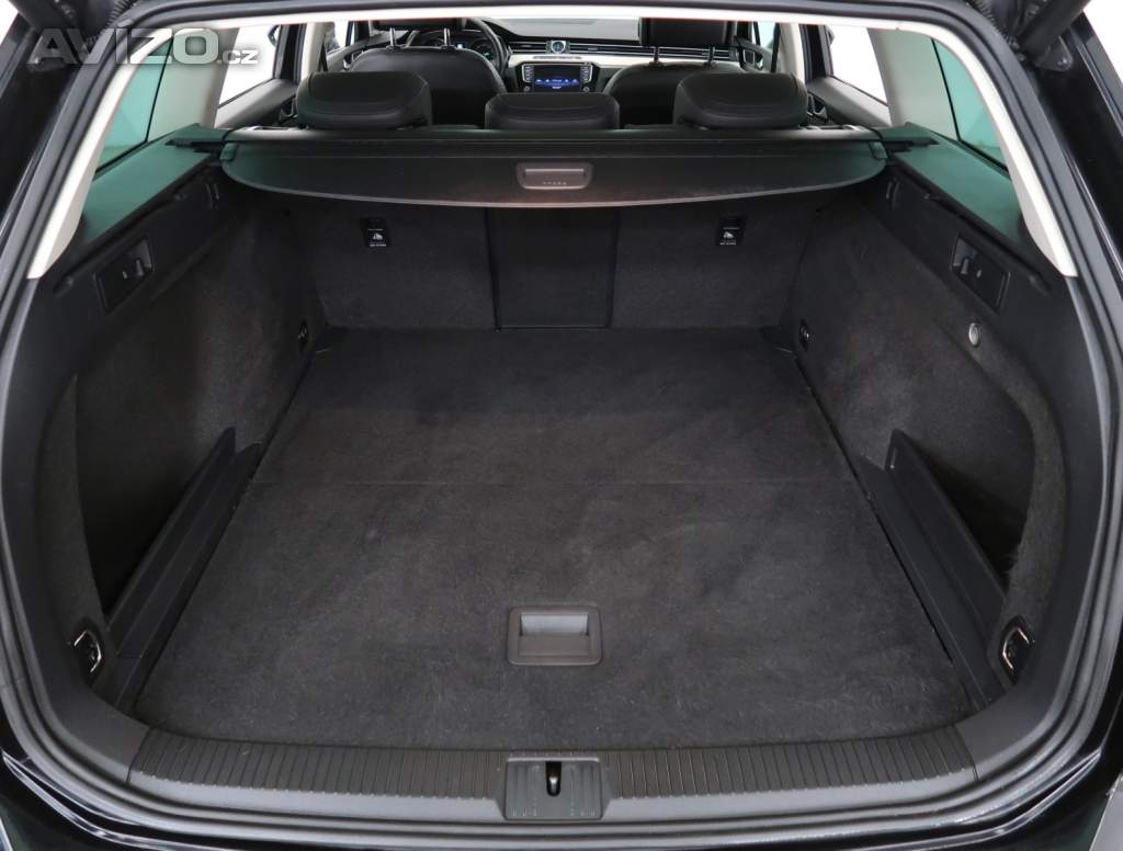 Foto inzerátu Volkswagen Passat 2.0 TDI