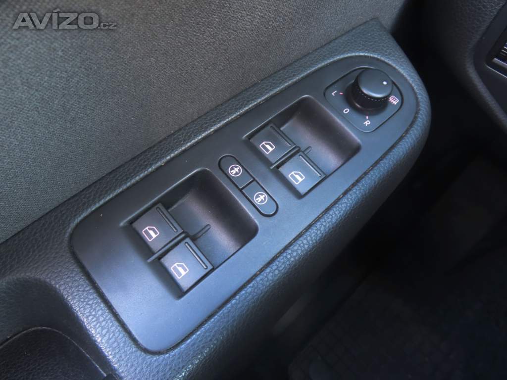 Foto inzerátu Volkswagen Sharan 2.0 TDI