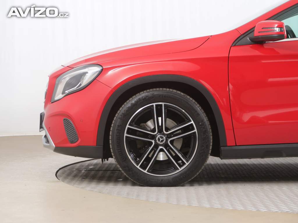 Foto inzerátu Mercedes-Benz GLA GLA 200 d 4MATIC