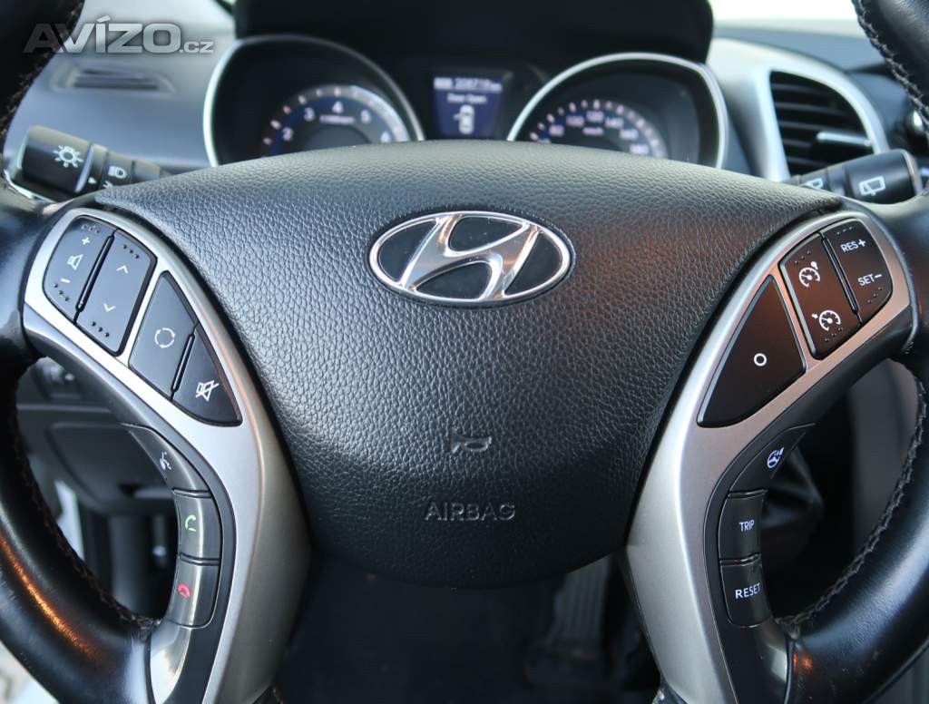 Foto inzerátu Hyundai i30 1.6 MPI