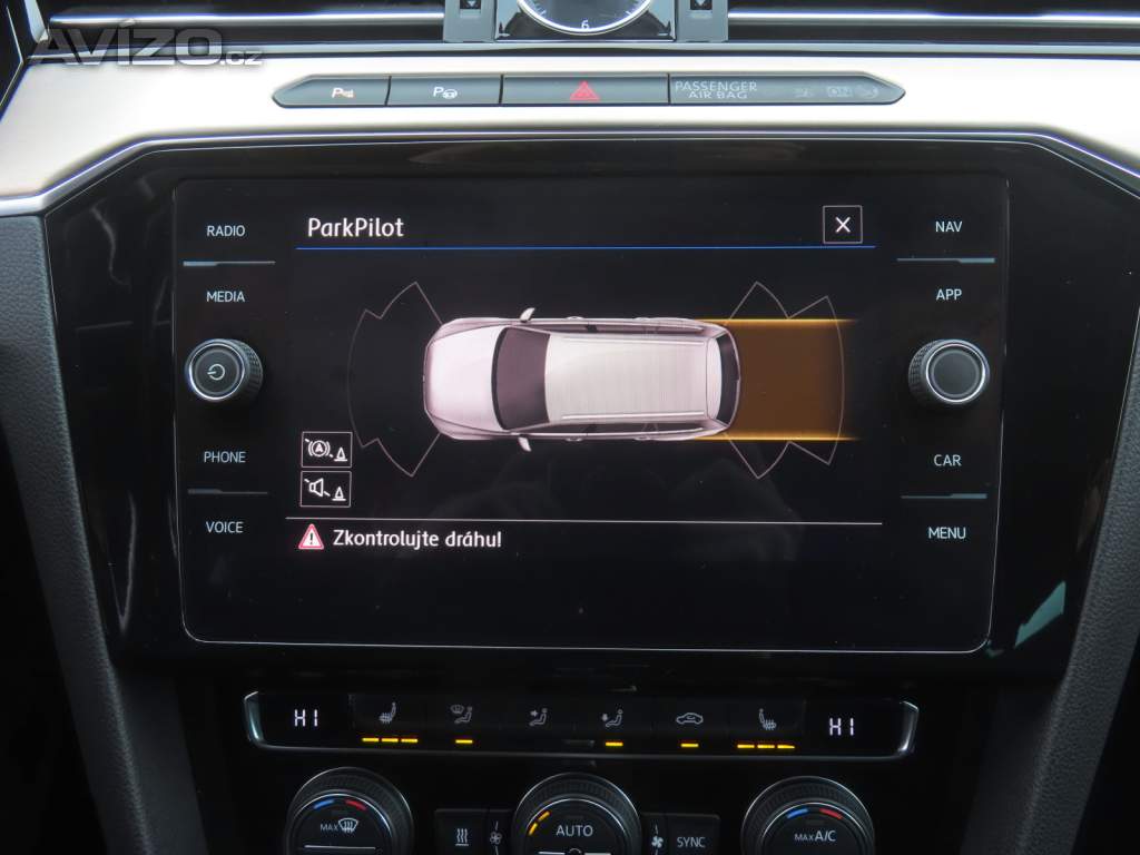 Foto inzerátu Volkswagen Passat 2.0 TDI