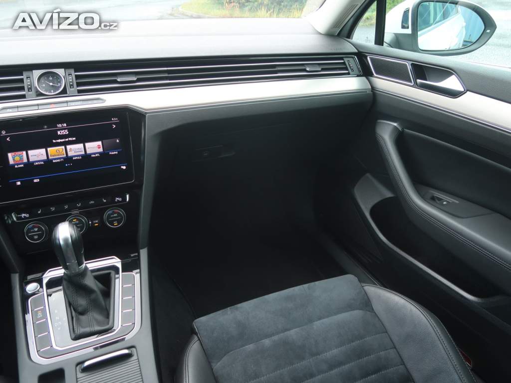 Foto inzerátu Volkswagen Passat 2.0 TDI