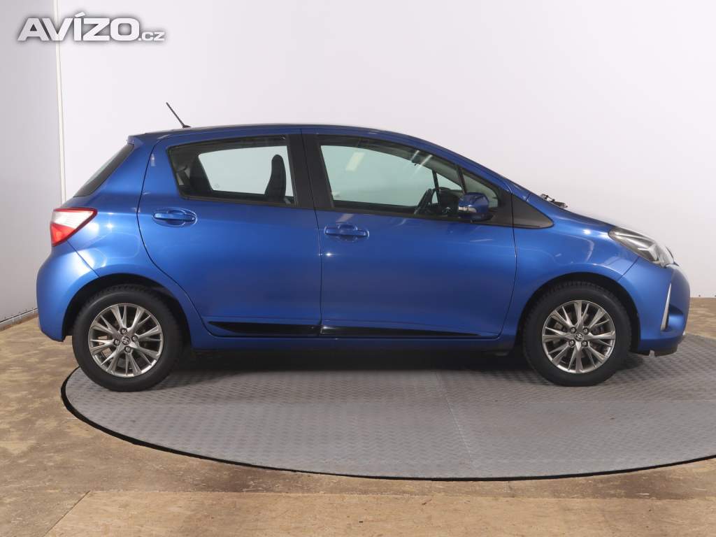 Foto inzerátu Toyota Yaris 1.5 Dual VVT-i