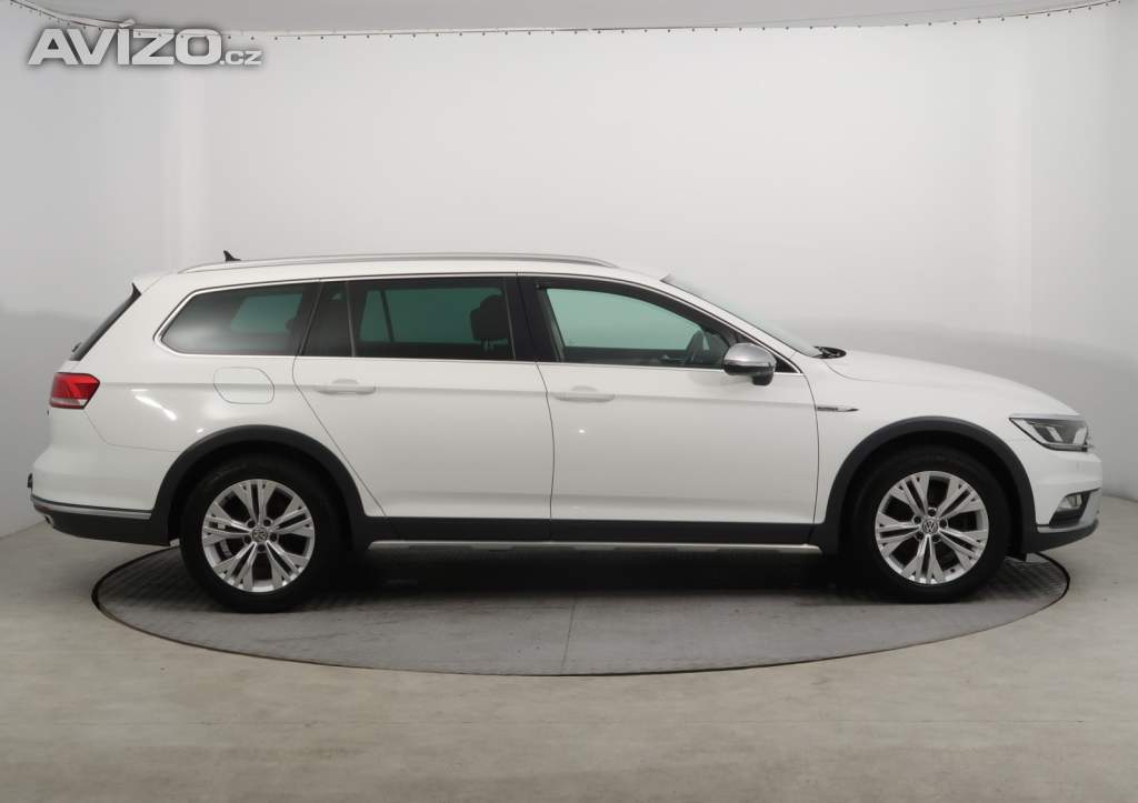 Foto inzerátu Volkswagen Passat 2.0 TDI