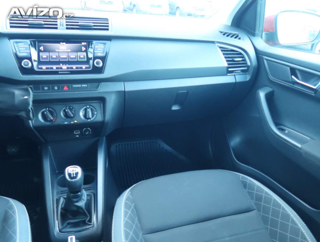 Foto inzerátu Škoda Fabia 1.0 TSI