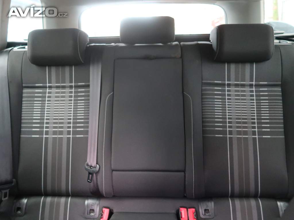 Foto inzerátu Volkswagen Golf 2.0 TDI