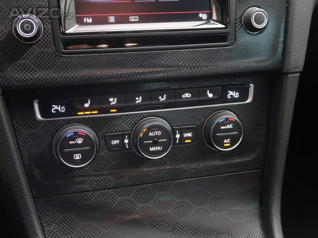 Foto inzerátu Volkswagen Golf 2.0 TDI