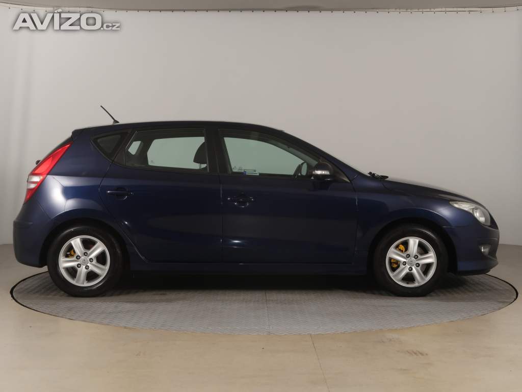 Foto inzerátu Hyundai i30 1.6 CVVT