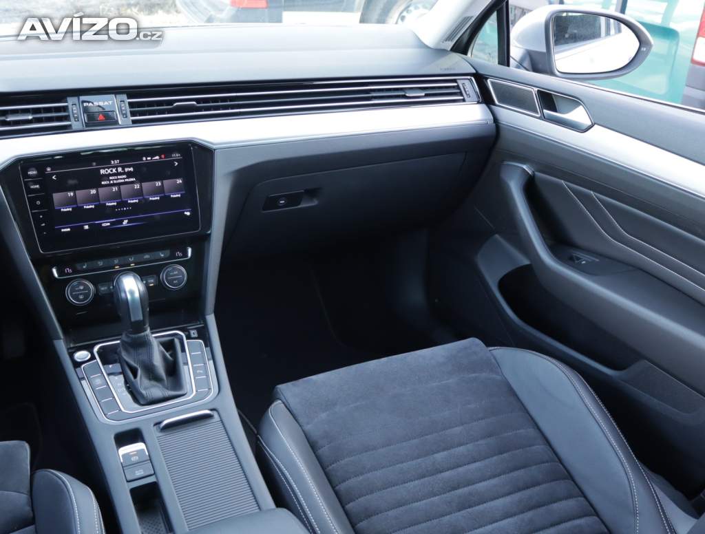 Foto inzerátu Volkswagen Passat 2.0 TDI