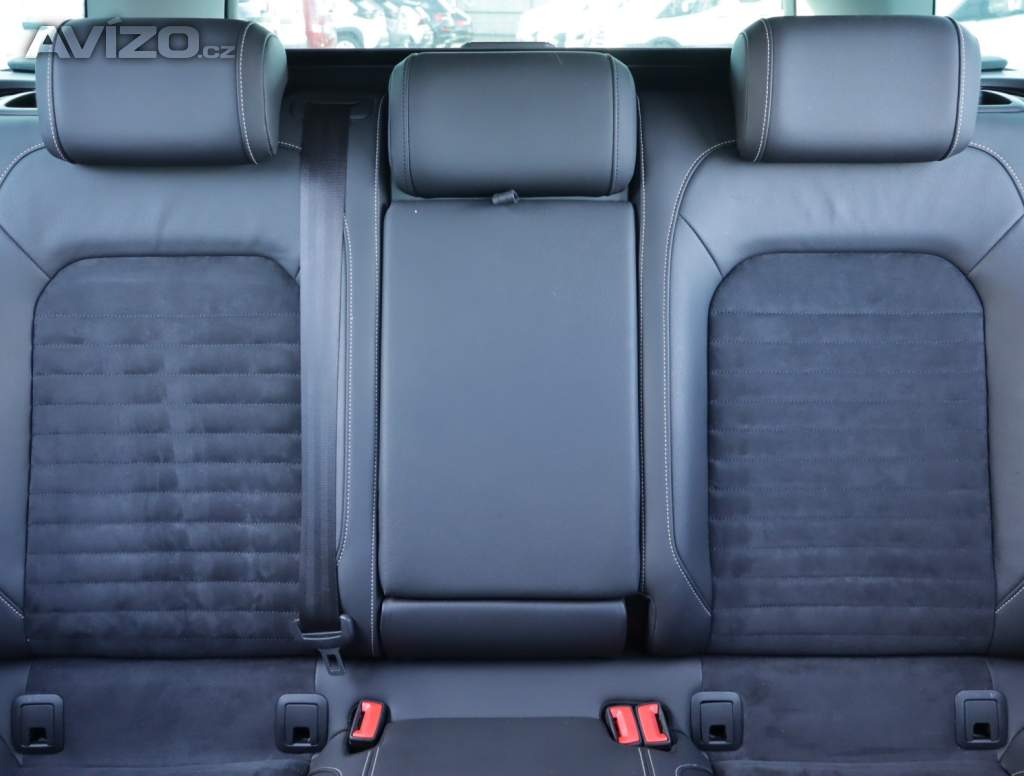 Foto inzerátu Volkswagen Passat 2.0 TDI