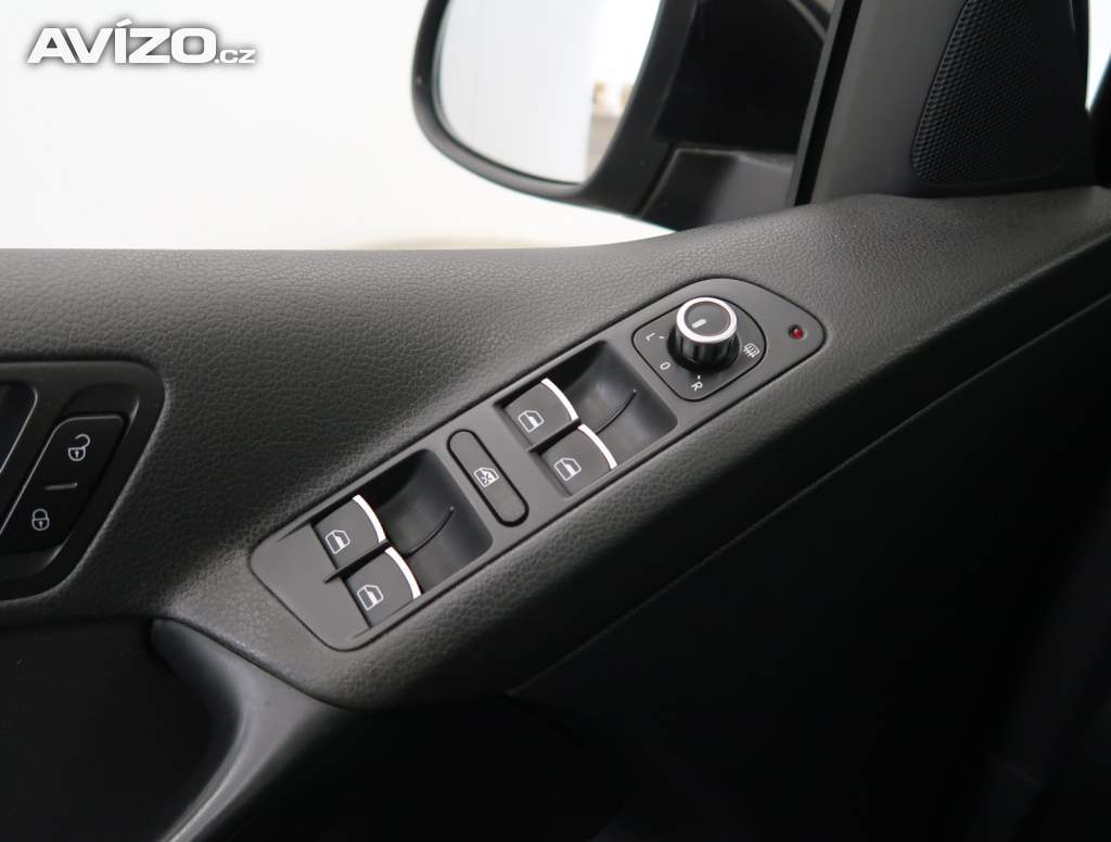 Foto inzerátu Volkswagen Tiguan 2.0 TDI