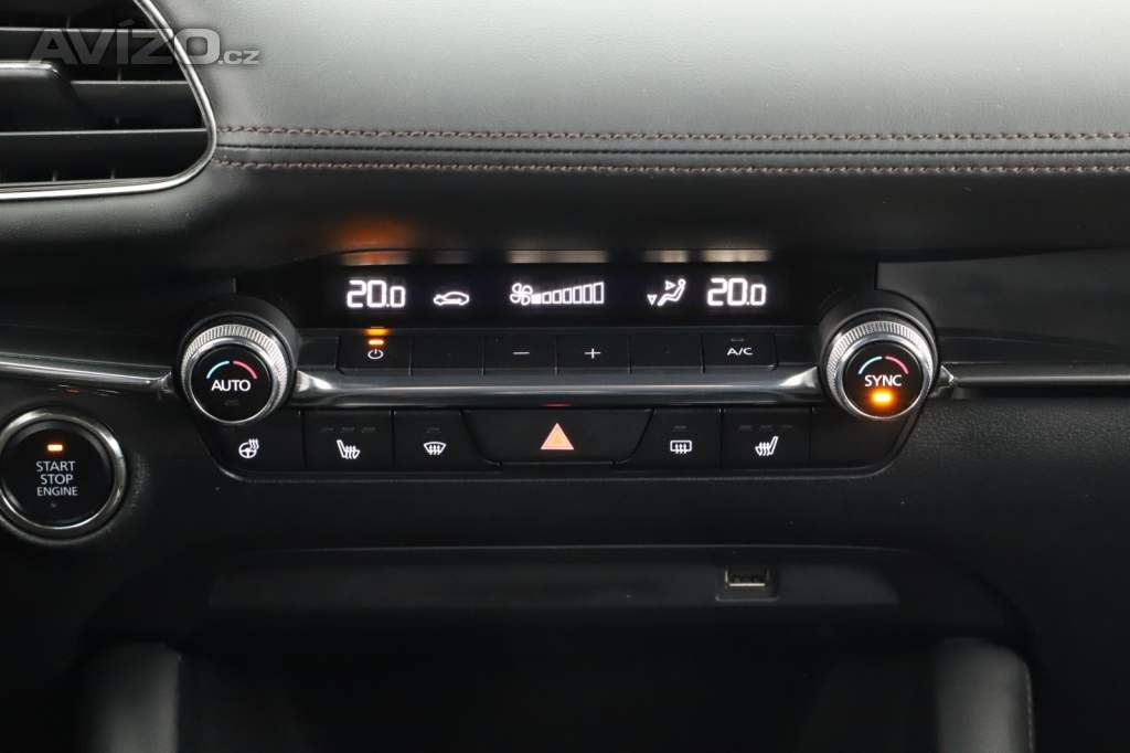 Foto inzerátu Mazda 3 2.0 e-Skyactiv X