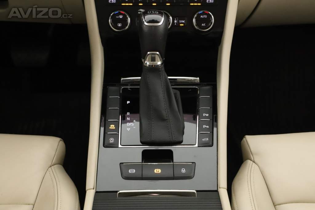 Foto inzerátu Škoda Superb 1.8 TSI