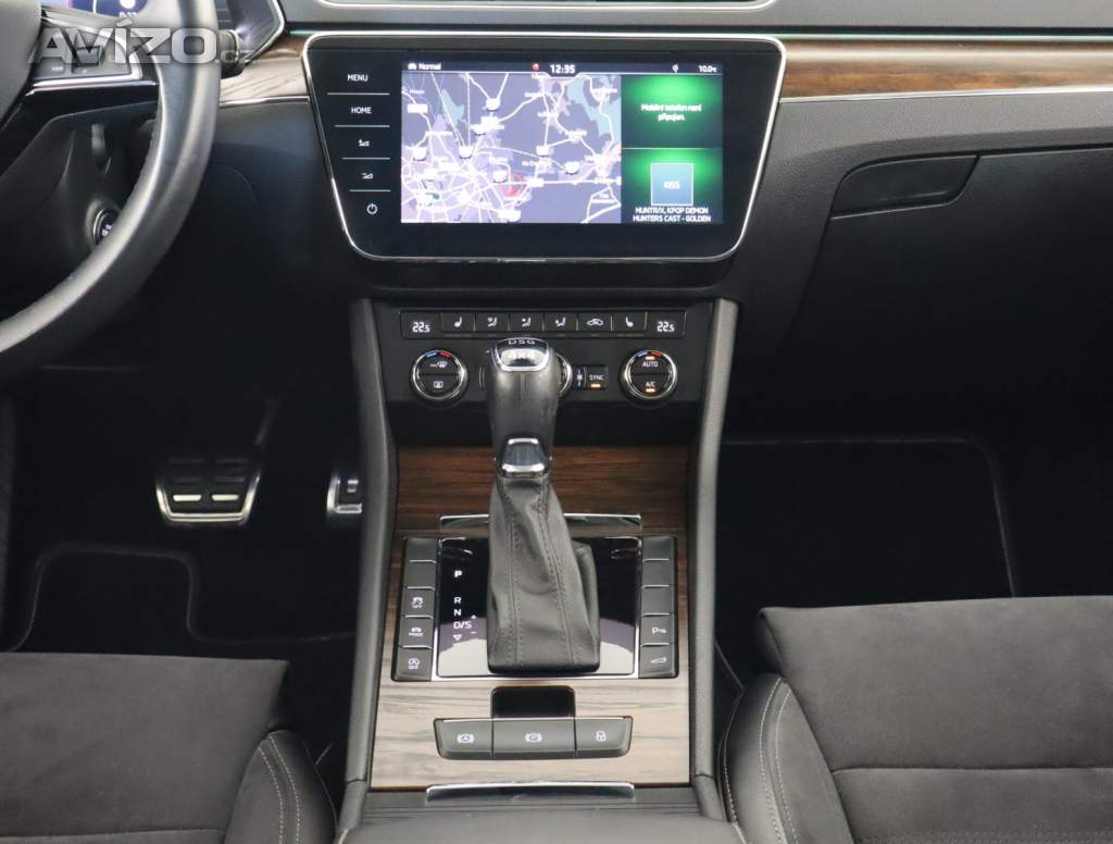 Foto inzerátu Škoda Superb 2.0 TSI