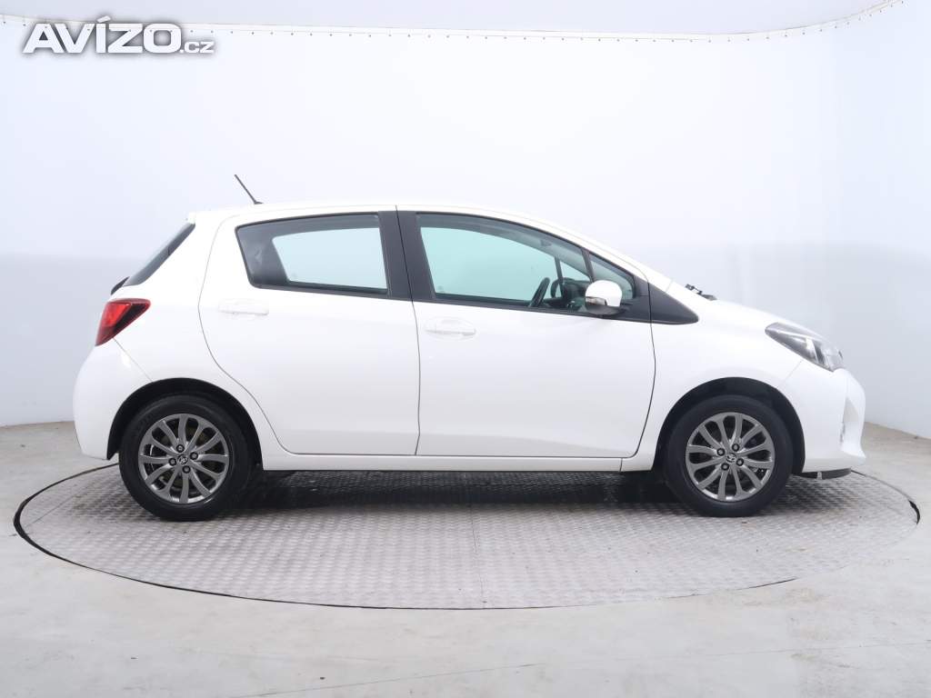 Foto inzerátu Toyota Yaris 1.33 Dual VVT-i