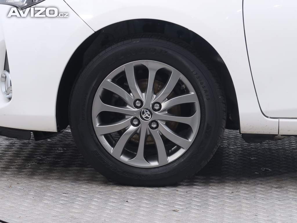 Foto inzerátu Toyota Yaris 1.33 Dual VVT-i