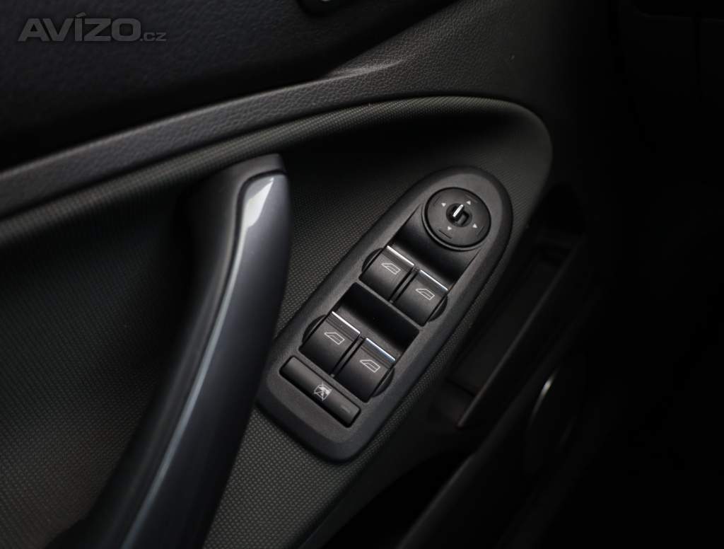 Foto inzerátu Ford Kuga 2.0 TDCi