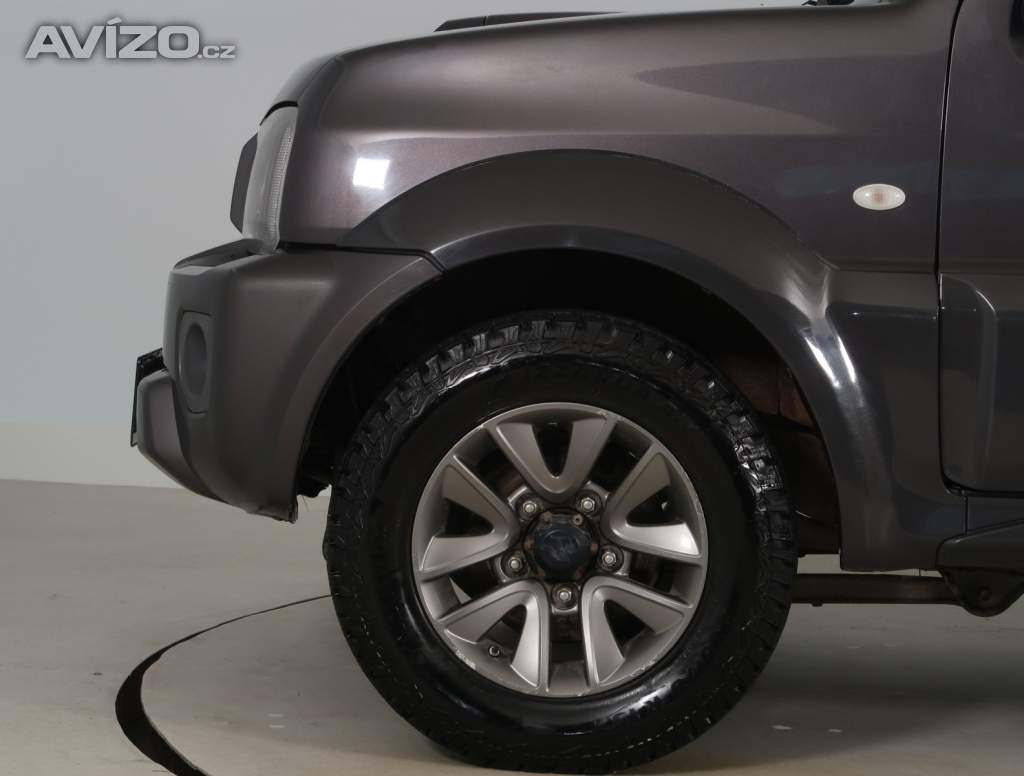 Foto inzerátu Suzuki Jimny 1.3 16V