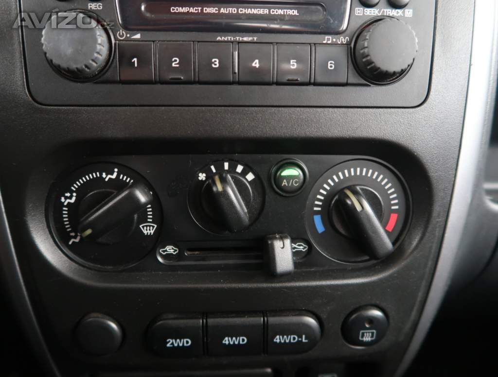 Foto inzerátu Suzuki Jimny 1.3 16V