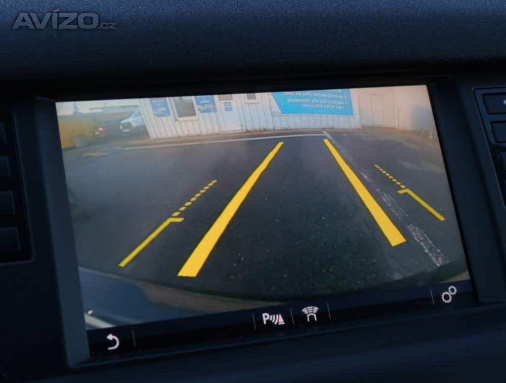 Foto inzerátu Land Rover Discovery Sport TD4