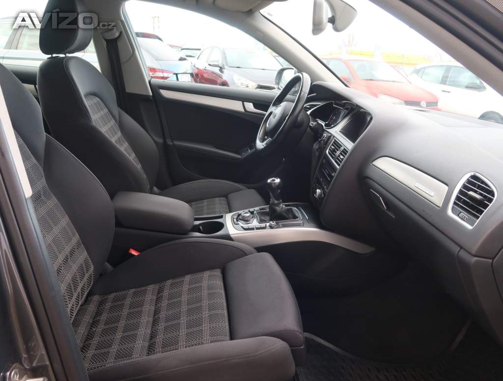 Foto inzerátu Audi A4 2.0 TDI