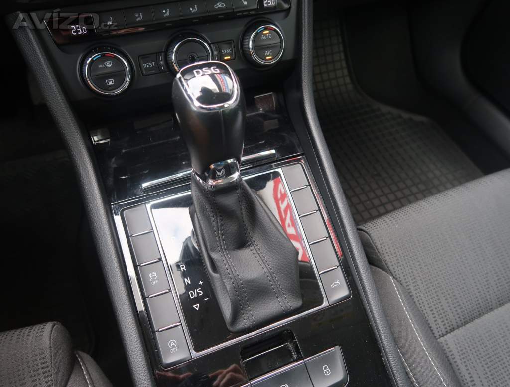 Foto inzerátu Škoda Superb 2.0 TDI