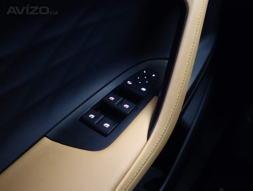 Foto inzerátu MG HS 1.5 TGI