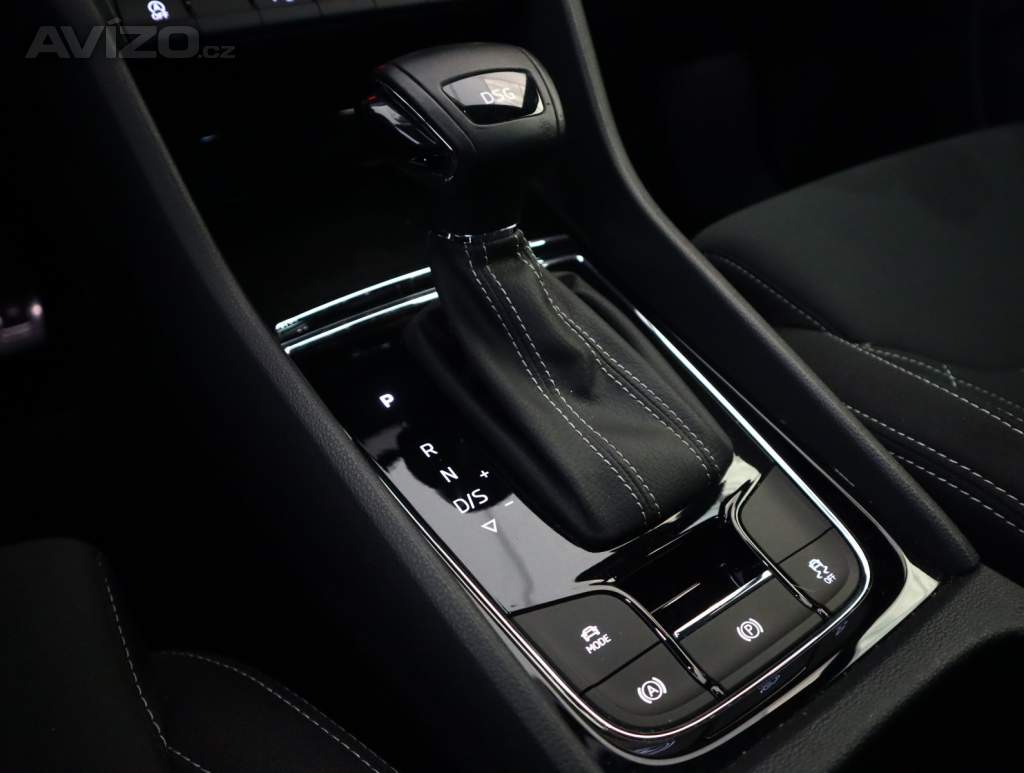 Foto inzerátu Škoda Karoq 1.5 TSI