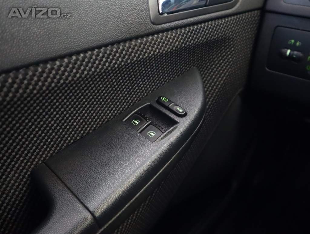 Foto inzerátu Škoda Fabia 1.2 12V