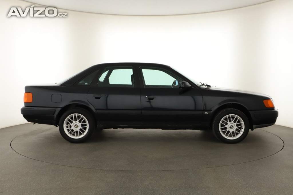 Foto inzerátu Audi 100 2.8i