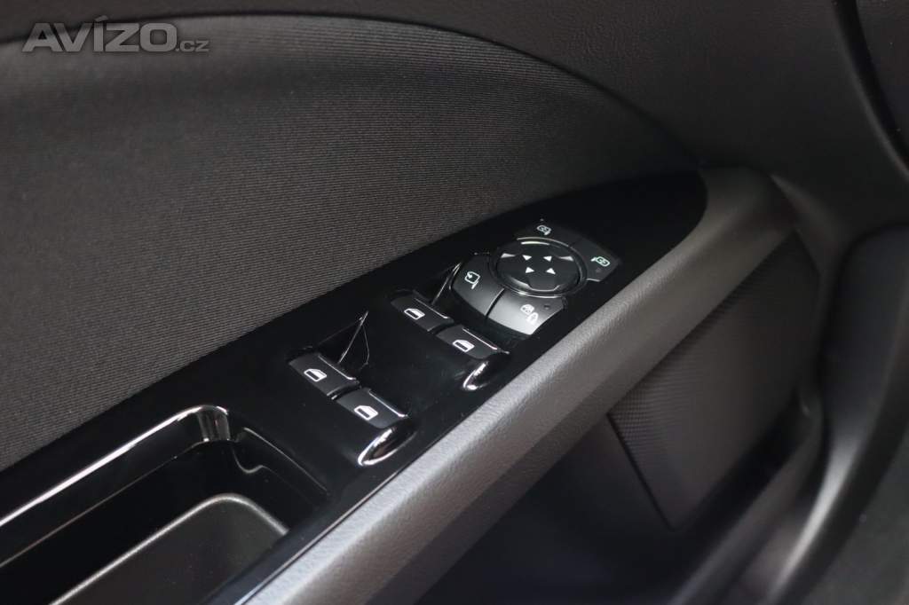 Foto inzerátu Ford Mondeo 2.0 Hybrid