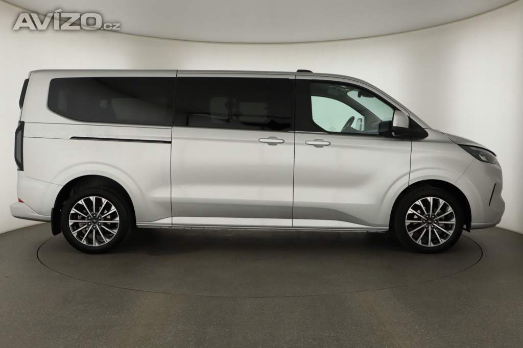 Foto inzerátu Ford Tourneo Custom 2.0 EcoBlue
