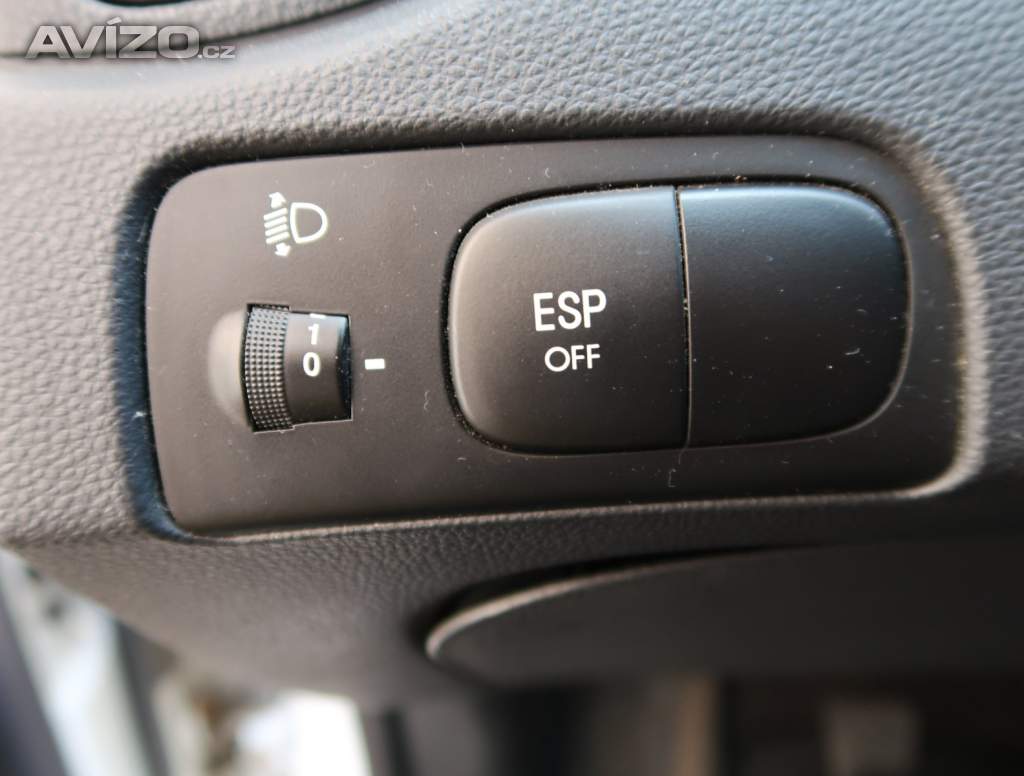 Foto inzerátu Kia Sportage 2.0 16V