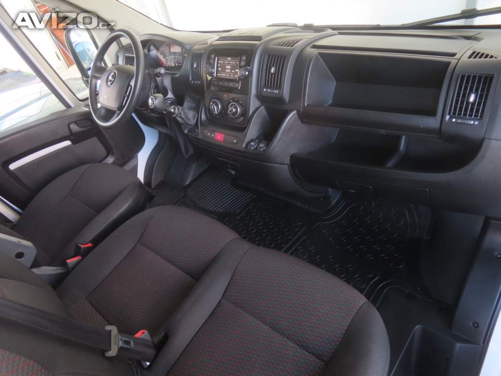 Foto inzerátu Opel Movano 2.2 CDTi