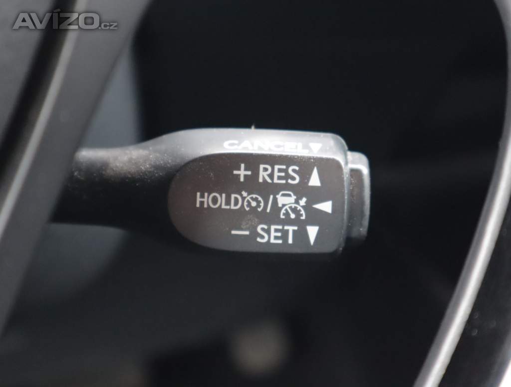 Foto inzerátu Toyota C-HR 1.8 Hybrid