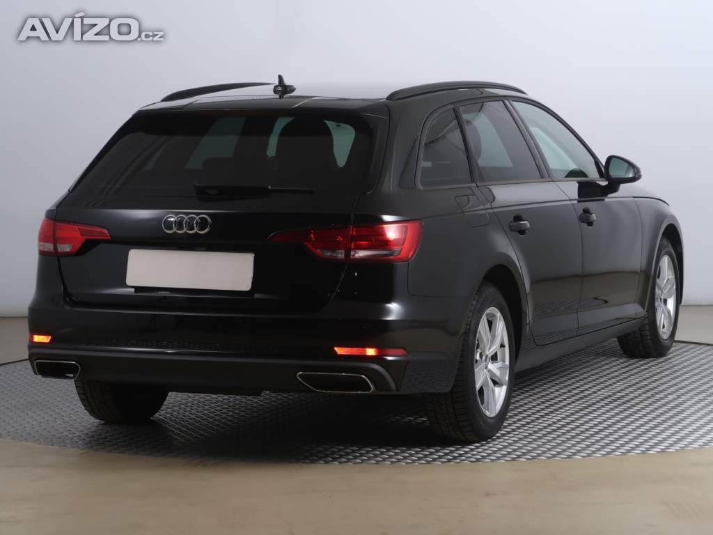 Foto inzerátu Audi A4 35 TDI