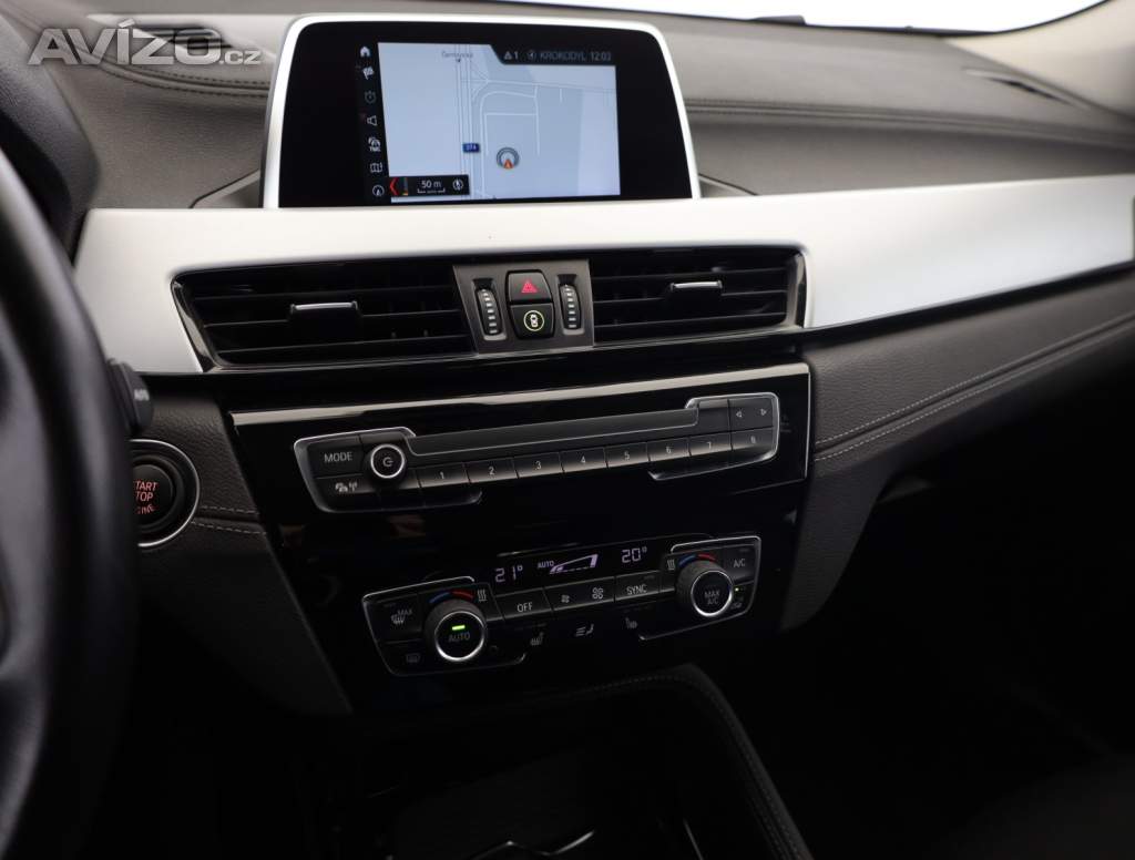 Foto inzerátu BMW X2 sDrive18i