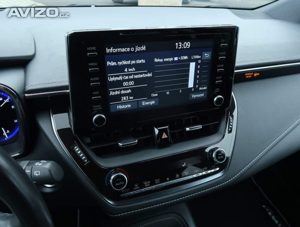 Foto inzerátu Toyota Corolla 1.8 Hybrid