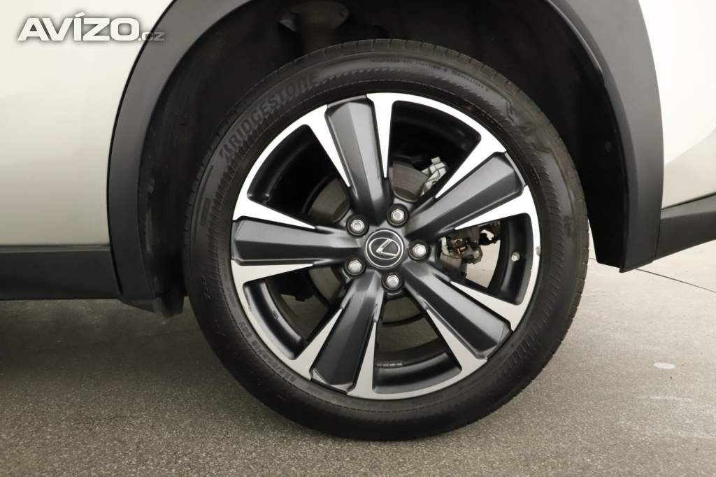 Foto inzerátu Lexus UX 250h