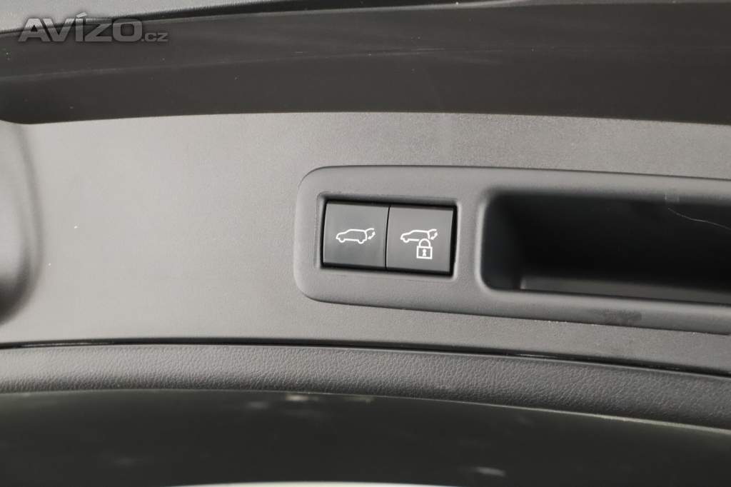 Foto inzerátu Lexus UX 250h