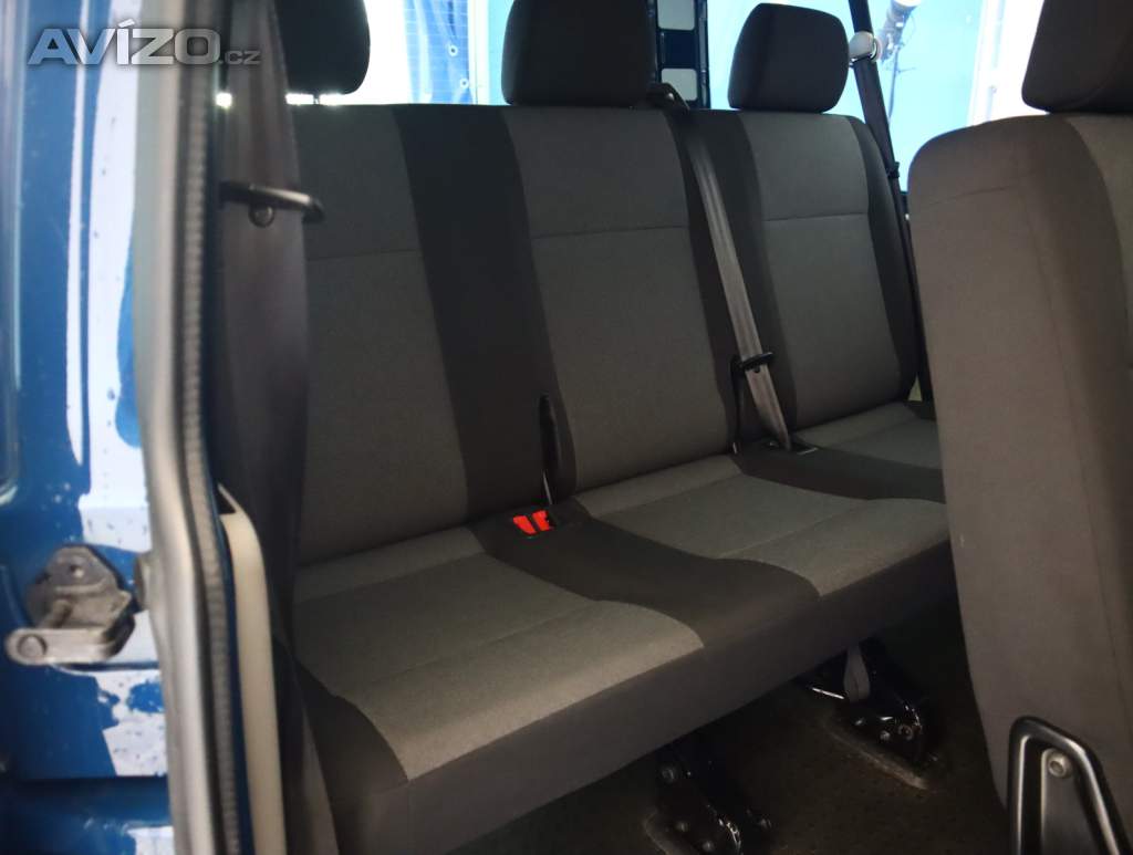 Foto inzerátu Volkswagen Transporter 2.0 TDI