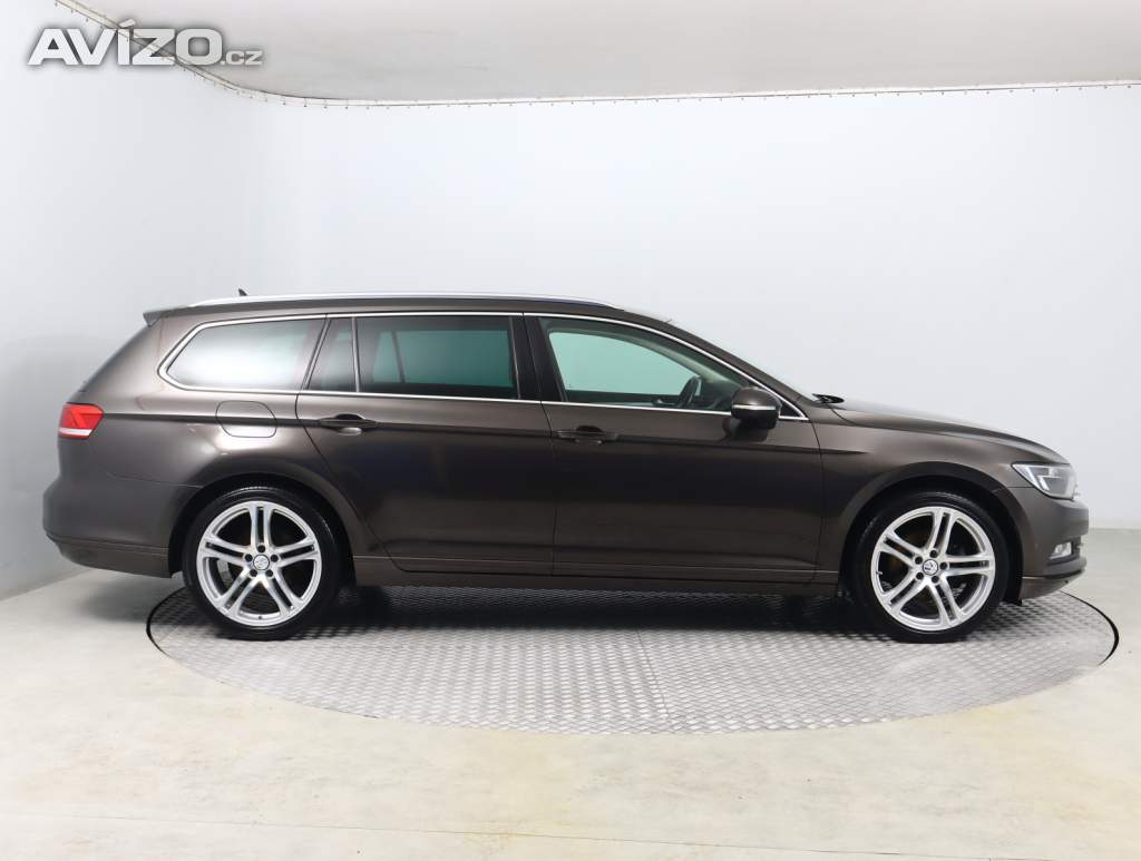 Foto inzerátu Volkswagen Passat 1.6 TDI