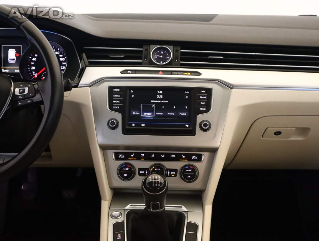 Foto inzerátu Volkswagen Passat 1.6 TDI