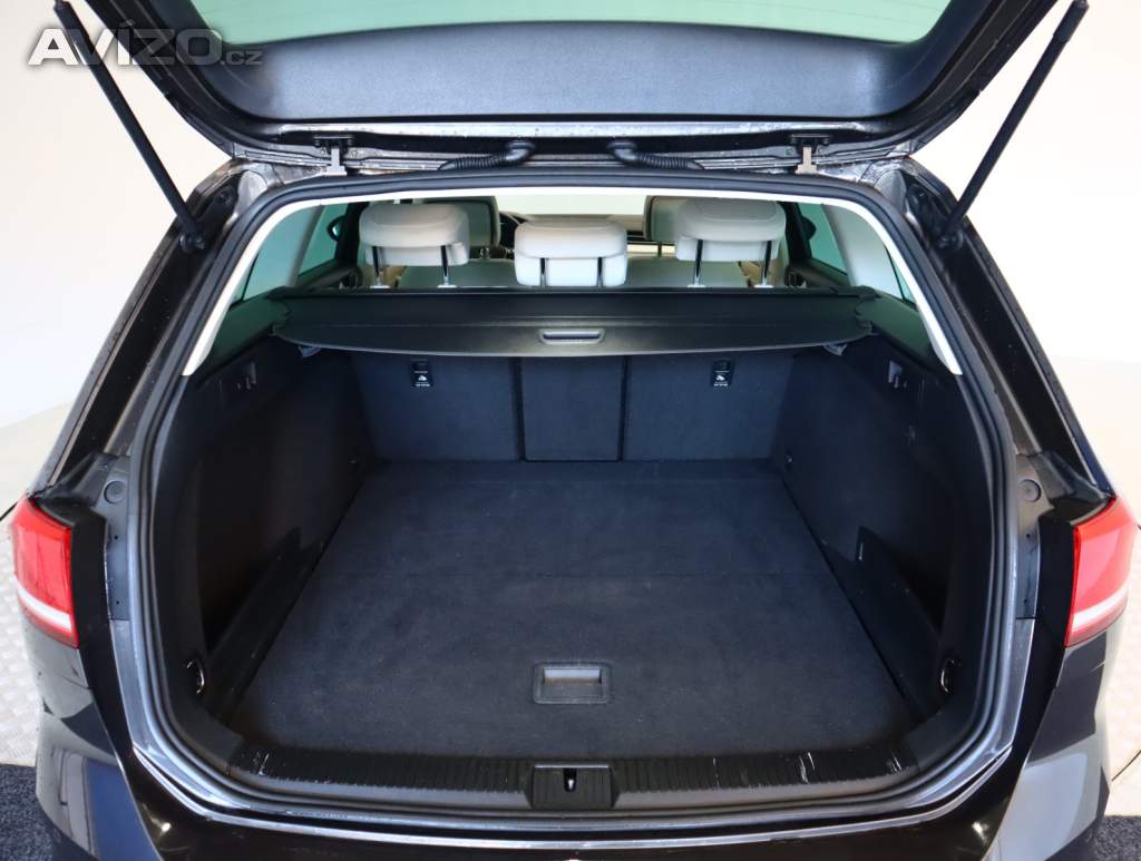 Foto inzerátu Volkswagen Passat 1.6 TDI