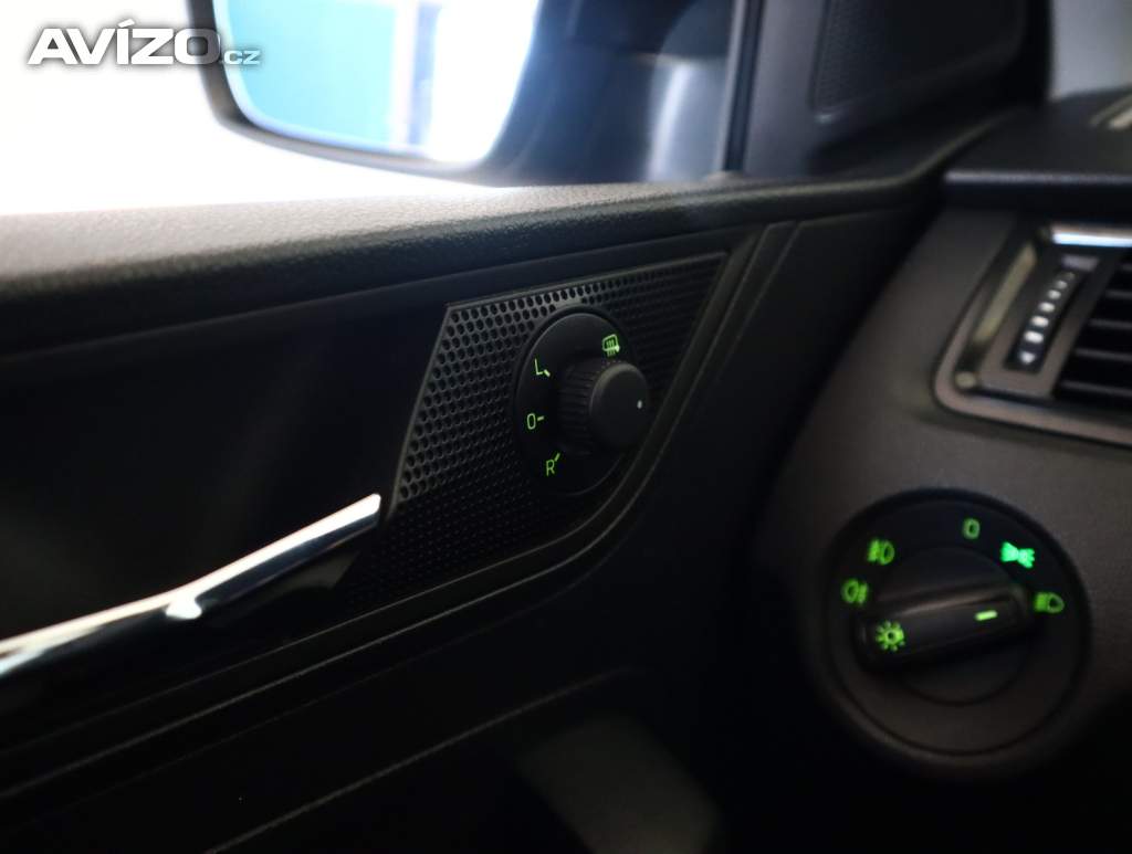 Foto inzerátu Škoda Rapid 1.0 TSI