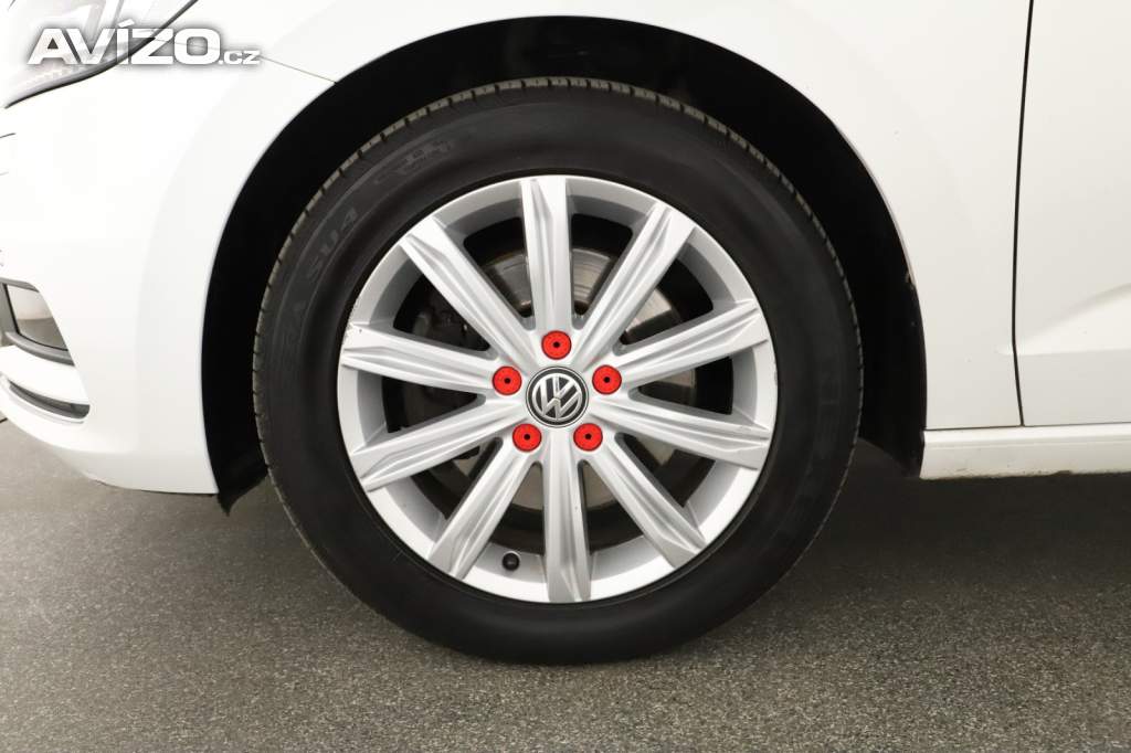 Foto inzerátu Volkswagen Touran 2.0 TDI